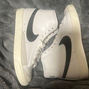 Womens High Top Nike Blazers